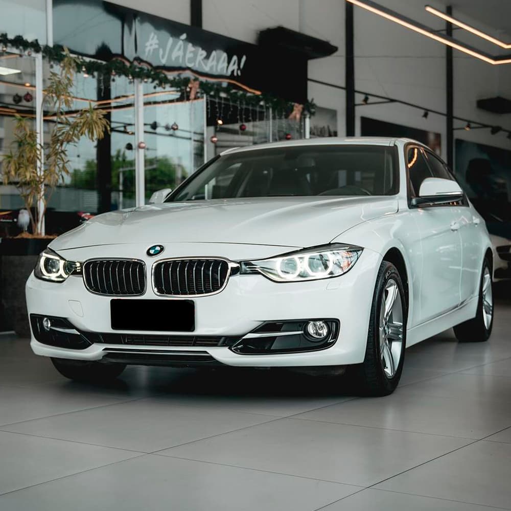 BMW 320i Activeflex
